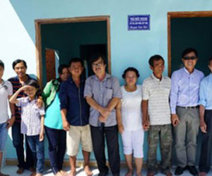 Mừng ông Huỳnh Văn Nén có nhà mới