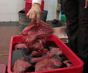 Phù phép thịt heo nái thành thịt bò, tẩm hóa chất Metabisulfite