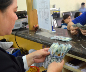 Tỉ giá: Lo sốc từ bên ngoài