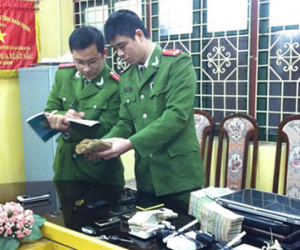 Triệt phá đường dây cá độ hàng trăm tỷ đồng ở Nam Định