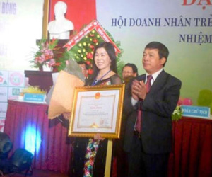 Gia đình không được đi cùng thi thể bà Hà Linh về nước