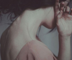 Sững sờ gặp chồng đang dọn đồ cho bồ nhí về quê ăn Tết