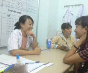 Niềm vui nỗi buồn cuối năm của những người khát con