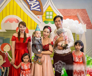 Ốc Thanh Vân tổ chức tiệc thôi nôi cho con trai út