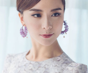 Dương Trương Thiên Lý đẹp dịu dàng đón Tết