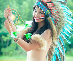 "Hot girl thổ dân": "Đừng so sánh tôi với Bà Tưng"