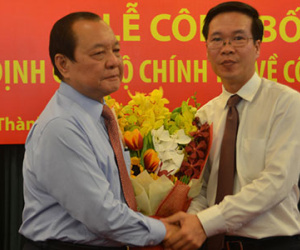 Ông Lê Thanh Hải bật khóc khi nhắc đến ông Võ Văn Thưởng