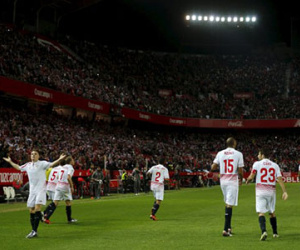 Barca gặp Sevilla ở chung kết Cúp nhà vua