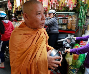 Lên mạng học 3 ngày, sư giả ung dung lừa tiền