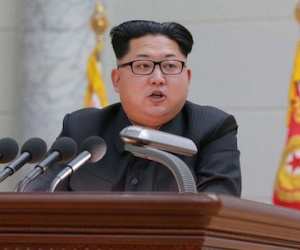 Kim Jong-un cấm du khách TQ xả rác, khạc nhổ