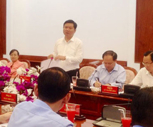 Bí thư Đinh La Thăng: Chấm dứt ngay chúc tụng, tập trung vào việc
