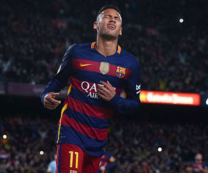 Neymar tiết lộ sự thật bất ngờ sau pha đá phạt đền của Messi