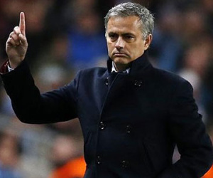 Nóng: M.U bổ nhiệm Mourinho trước đại chiến Arsenal?