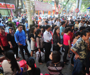 Hàng vàng chờ trúng đậm ngày Vía Thần Tài
