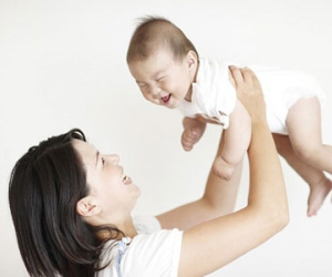 Cảnh báo: Thói quen rung lắc gây tổn thương não trẻ nhỏ nặng nề