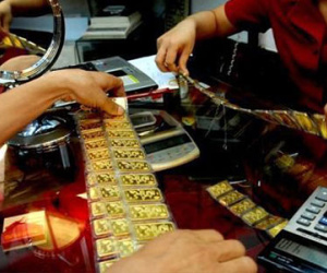 Nhẫn trơn loạn giá, chênh cả triệu đồng ngày vía thần tài