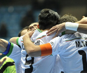 Iran hủy diệt Kyrgyzstan, "gửi" chiến thư đến Việt Nam