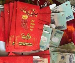 Khoe 20 triệu lì xì, mẹ Việt được trầm trồ:" Lãi thế"