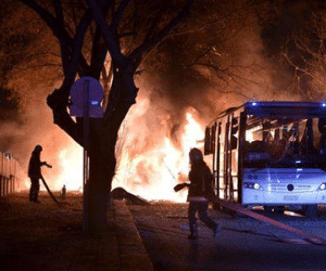Thổ Nhĩ Kỳ điên cuồng nã pháo người Kurd sau vụ đánh bom rúng động Ankara