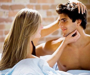 Vợ tái mặt gọi cấp cứu vì nhỡ tay bẻ gãy "của quý" của chồng