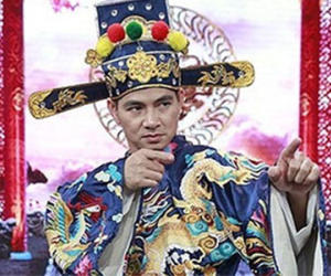 Xuân Bắc bức xúc chuyện bỏ Tết: "Muốn cầm cái gì đó đập vào..."