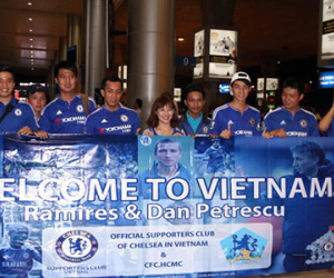 CĐV Việt Nam "săn" người cũ Chelsea bất thành
