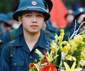 Học hết lớp 8, công dân có thể được tuyển chọn và gọi nhập ngũ