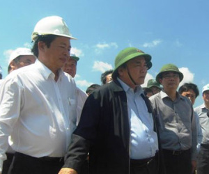Phó Thủ tướng thị sát tình hình hạn hán tại Ninh Thuận