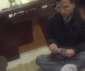 "Xử" người quay, phát tán clip trưởng công an phường đánh bạc