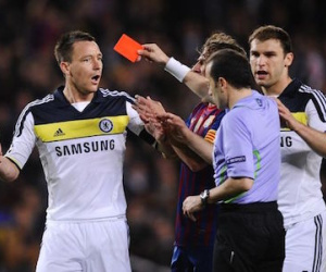 “Cơn ác mộng” Premier League bắt chính trận Arsenal vs Barcelona