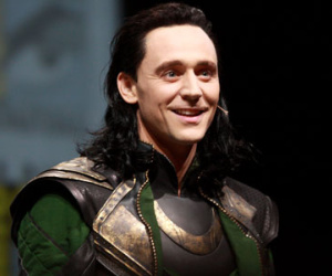 "Loki" Tom Hiddleston: "Không còn hối tiếc với Việt Nam"
