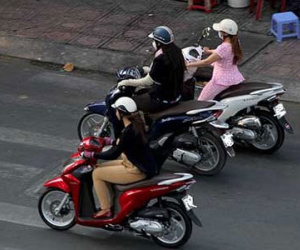 Những "dịch vụ" sống trên thân xác gái mại dâm