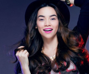 Scandal tình ái trong showbiz: Rác xã hội