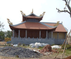 Tạm đình chỉ nhà thờ tổ của Hoài Linh