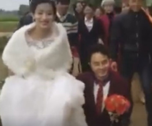 Clip đám cưới cổ tích của "nàng Bạch Tuyết và chú lùn" khiến dân mạng xúc động