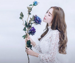 Elly Trần khoe vẻ đẹp mong manh "vạn người mê"