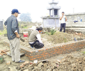Kinh dị cải táng: Ngất xỉu khi thấy thi hài như... đang ngủ