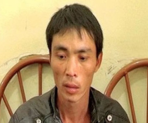 Ghen tuông đâm vợ 18 nhát dao, tự vẫn nhưng sợ đau