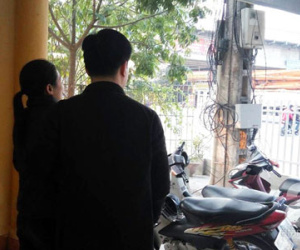 Bị chồng đay nghiến, người phụ nữ lên cầu Thăng Long định tự tử