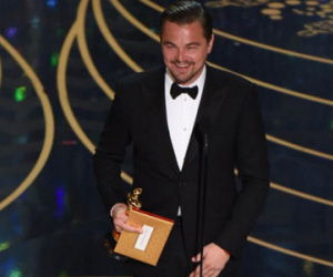 Leonardo DiCaprio chia sẻ ngay trên facebook sau khi "ẵm" giải lớn tại Oscar 2016