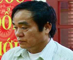 Bắt cán bộ huyện làm giả bệnh án "chạy" chế độ