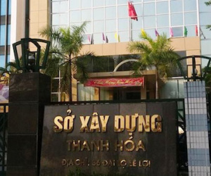 Đuổi việc, chuyển công tác 3 người đánh bạc tại Sở Xây dựng