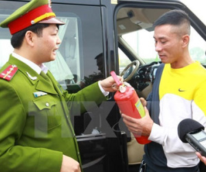 “Quy định ô tô bắt buộc có bình cứu hỏa đang mang lại hiệu quả tốt”