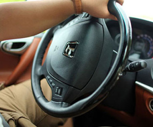 Xe mất lái, xử lý thế nào?