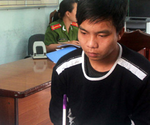 Đối mặt án 7 năm tù vì trộm 3 con chim của giám đốc sở