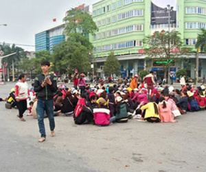Dân tiếp tục đòi bãi biển, Thanh Hóa tăng cường an ninh