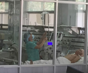 Bàn tay của nạn nhân bị giang hồ chém đứt không nối lại được
