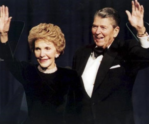Cựu đệ nhất phu nhân Mỹ Nancy Reagan qua đời