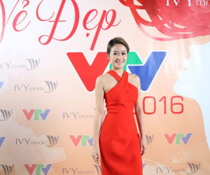 Những MC nữ "đình đám" tranh tài Vẻ đẹp VTV 2016