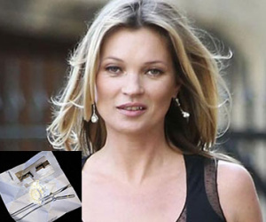 Phát hiện gói bột trắng trong xe hơi Kate Moss vừa bán